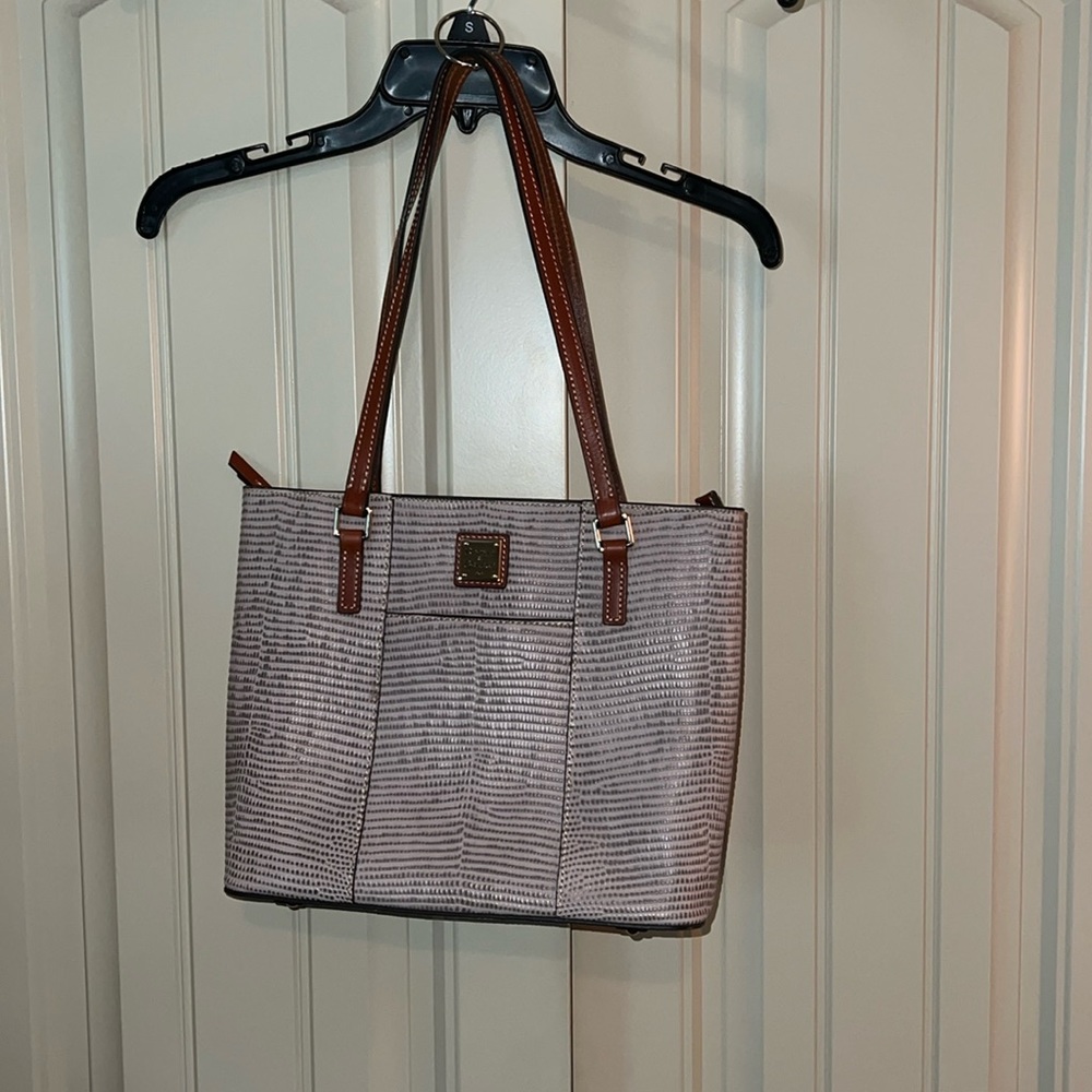 Dooney & Bourke Shoulder Purse